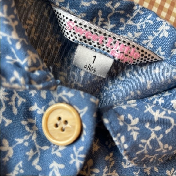 Floral Sleeveless Dress front buttons dress. Size 1 yr - Picture 4 of 8